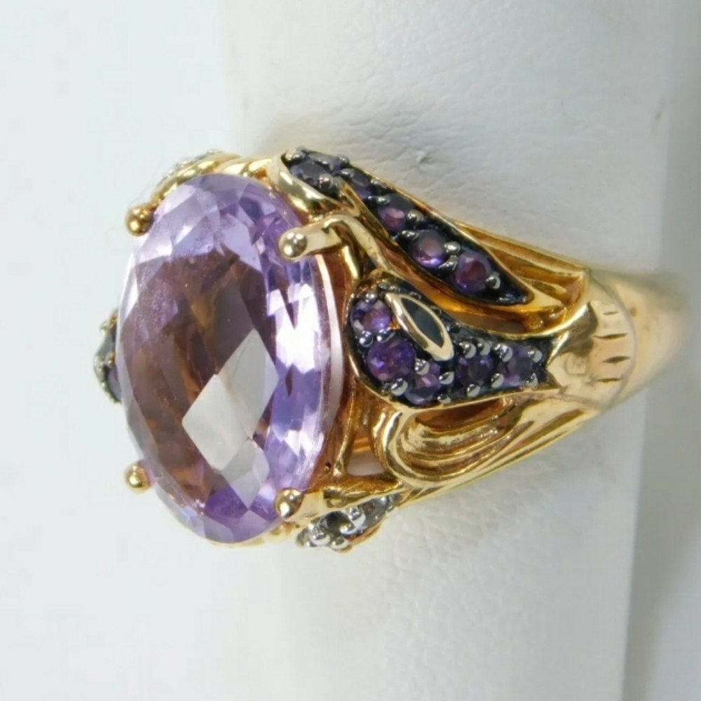 Host Pick Amazing Victoria Wieck Rose De France Amethyst swan Ring Rare - Picture 1 of 11